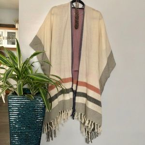 LOFT Wool-Blend Poncho
